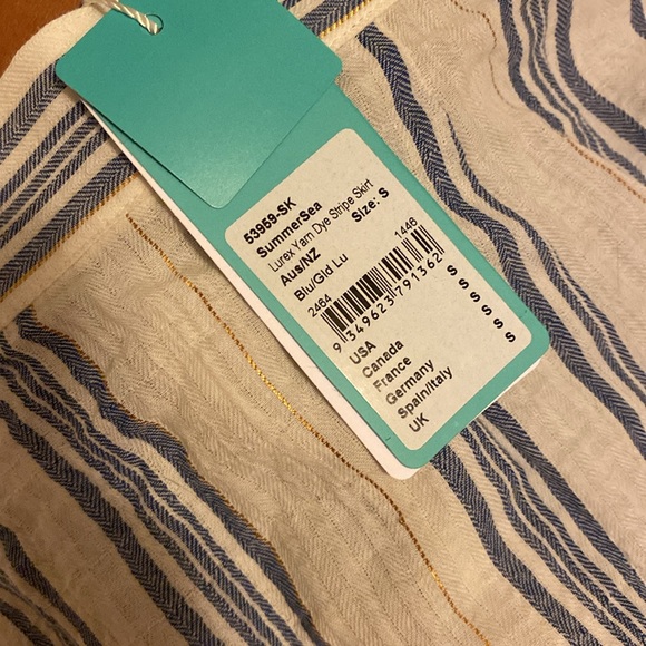 Seafolly-Lurex yarn dye stripe skirt - Picture 3 of 3